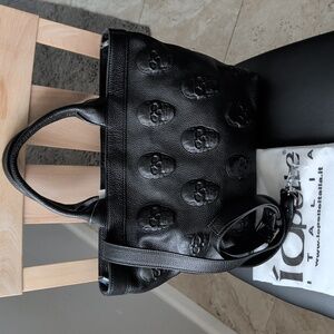 IOpelle Italia Black Leather Embossed Skull Tote With Crossbody Strap